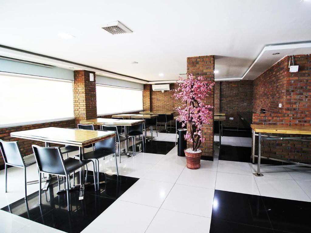 Amaliun Hotel Medan Ngoại thất bức ảnh