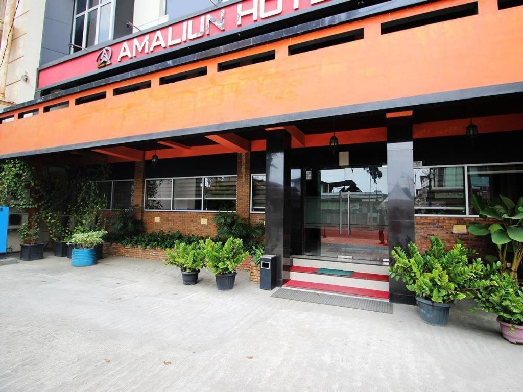 Amaliun Hotel Medan Ngoại thất bức ảnh