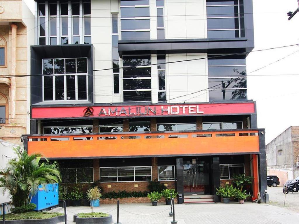 Amaliun Hotel Medan Ngoại thất bức ảnh