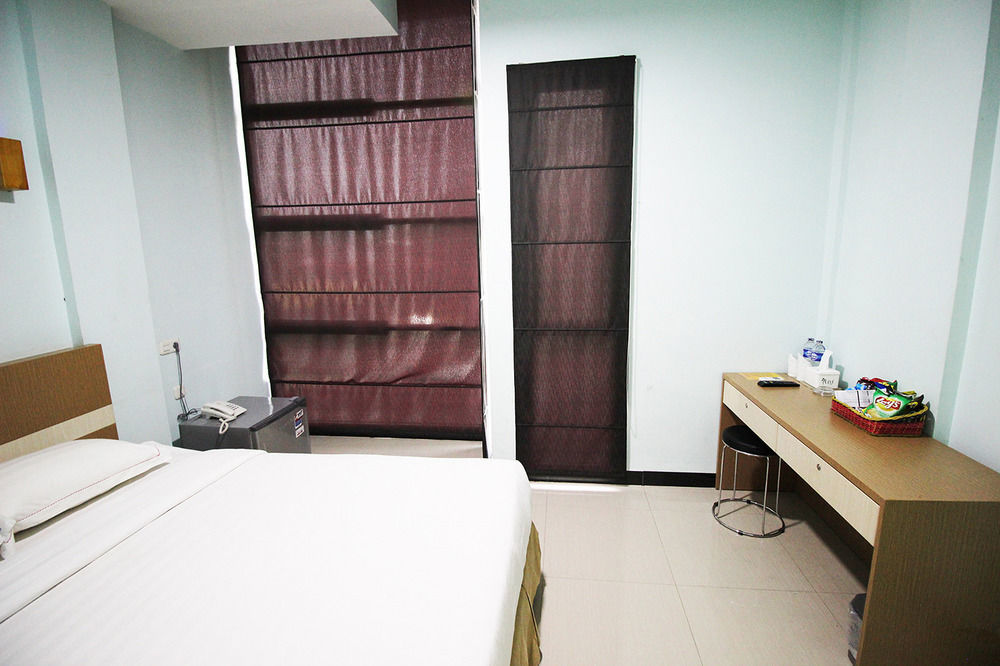 Amaliun Hotel Medan Ngoại thất bức ảnh